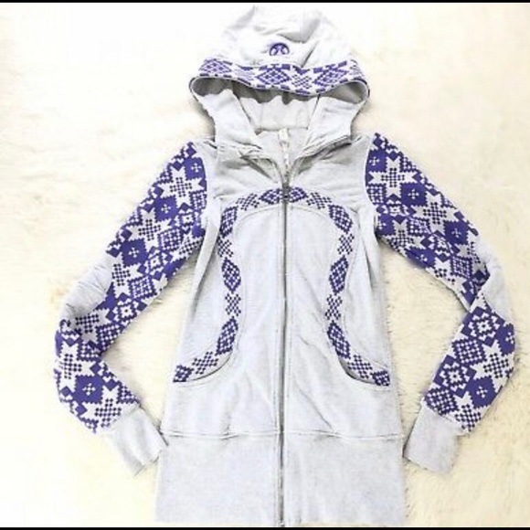lululemon athletica Tops - Lululemon VINTAGE KNOT HOODIE 6